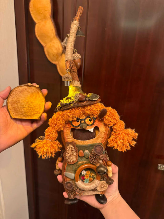 Wizard Scarecrow Handmade Pod Doll — Double-Sided Open-Mouth Edition